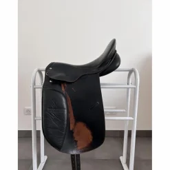 Selle de dressage*- Marque inconnue - Clearance