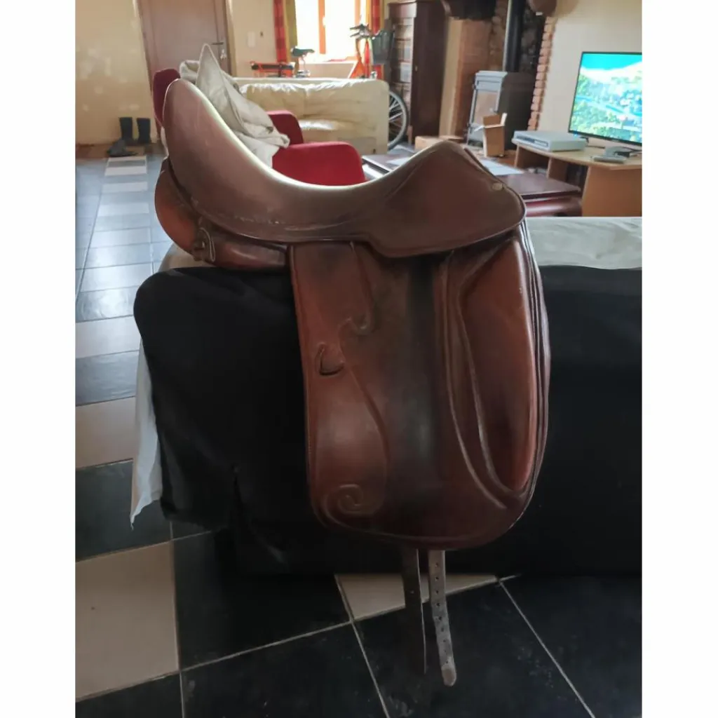 - Marque inconnue - Selles De Dressage>Selle de dressage