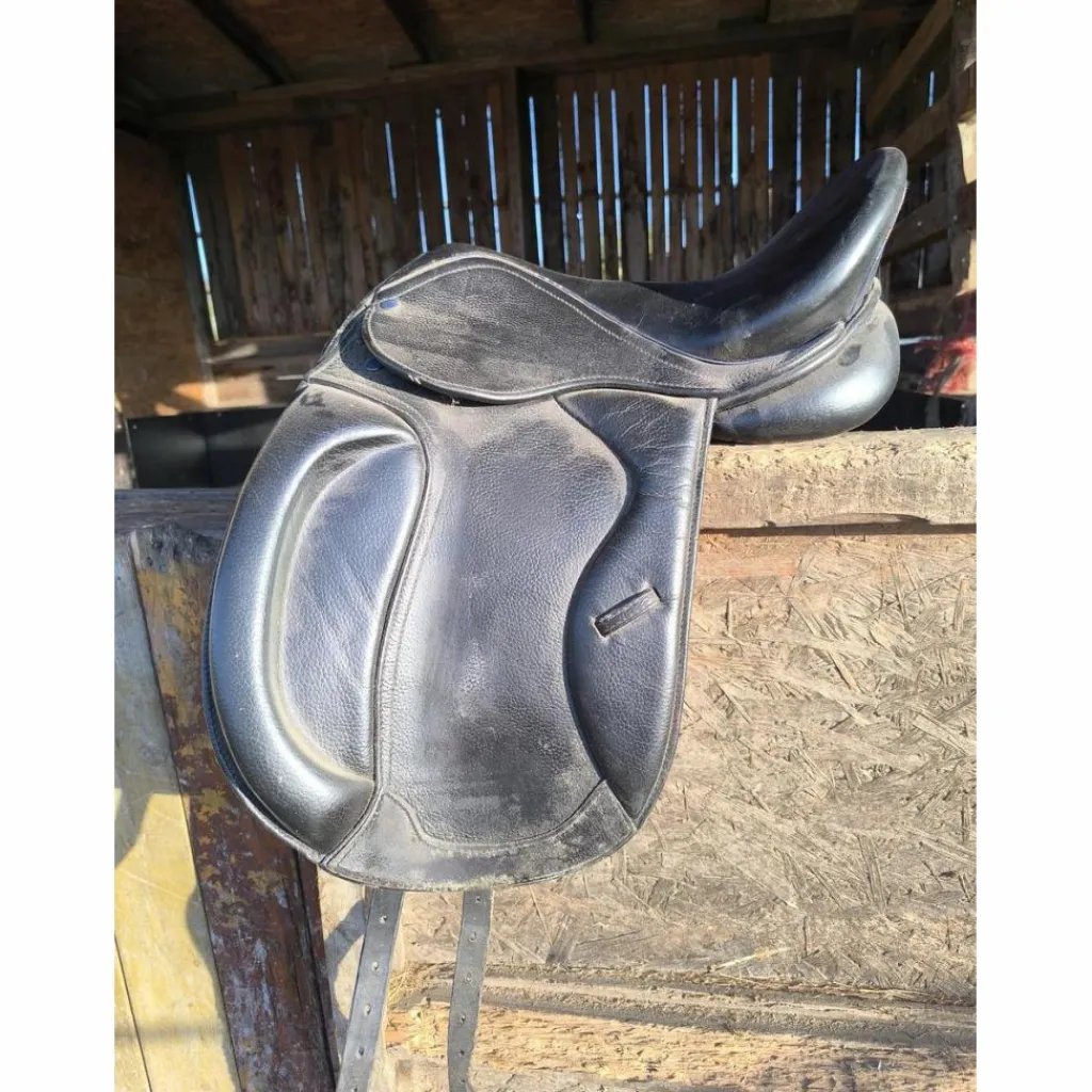- Marque inconnue - Selles De Dressage>Selle de dressage