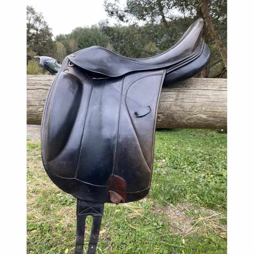 Henri de Rivel Selles De Dressage>Selle de dressage