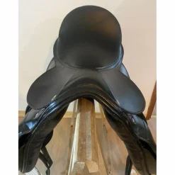 Selle de dressage*- Marque inconnue - Best