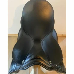 Selle de dressage*- Marque inconnue - Best