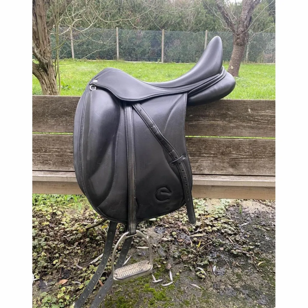 - Marque inconnue - Selles De Dressage>Selle de dressage