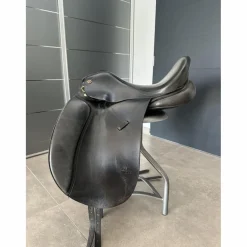 Sommer Selles De Dressage>Selle de dressage - / Columbus 17.5