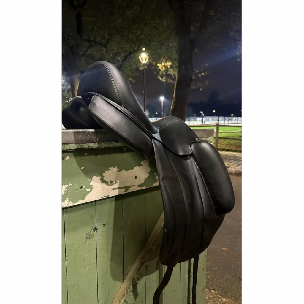 Selle de dressage Aachen*Forestier Best