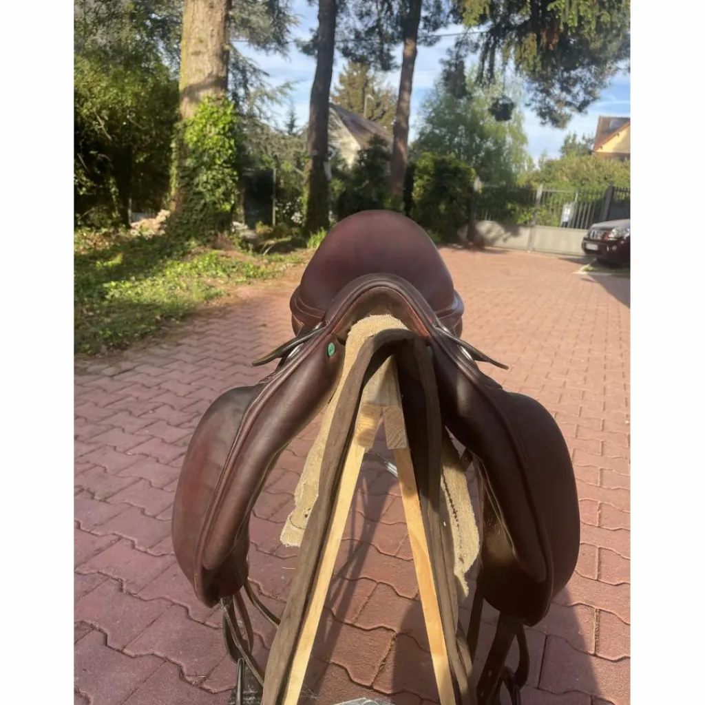 Amerigo Selles De Dressage>Selle de dressage Vega 17 pouces