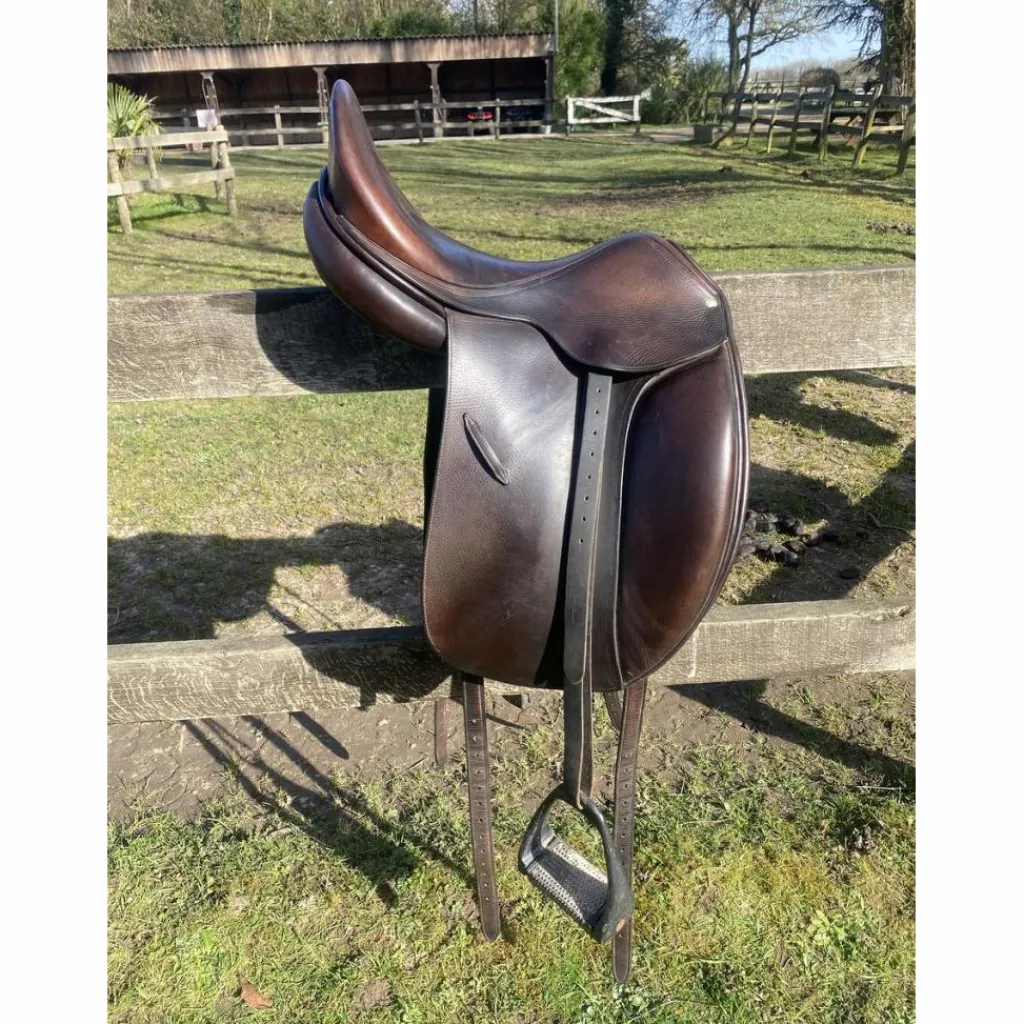 Selle de dressage*Butet New