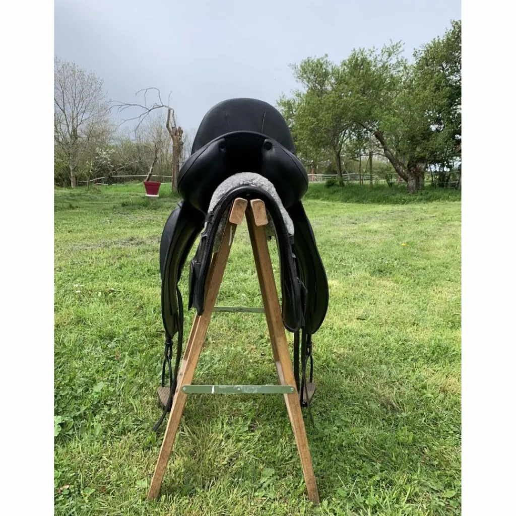 Selle de dressage*Childeric Online