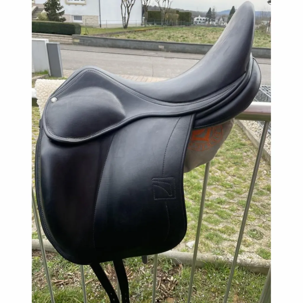 Childeric Selles De Dressage>Selle de dressage