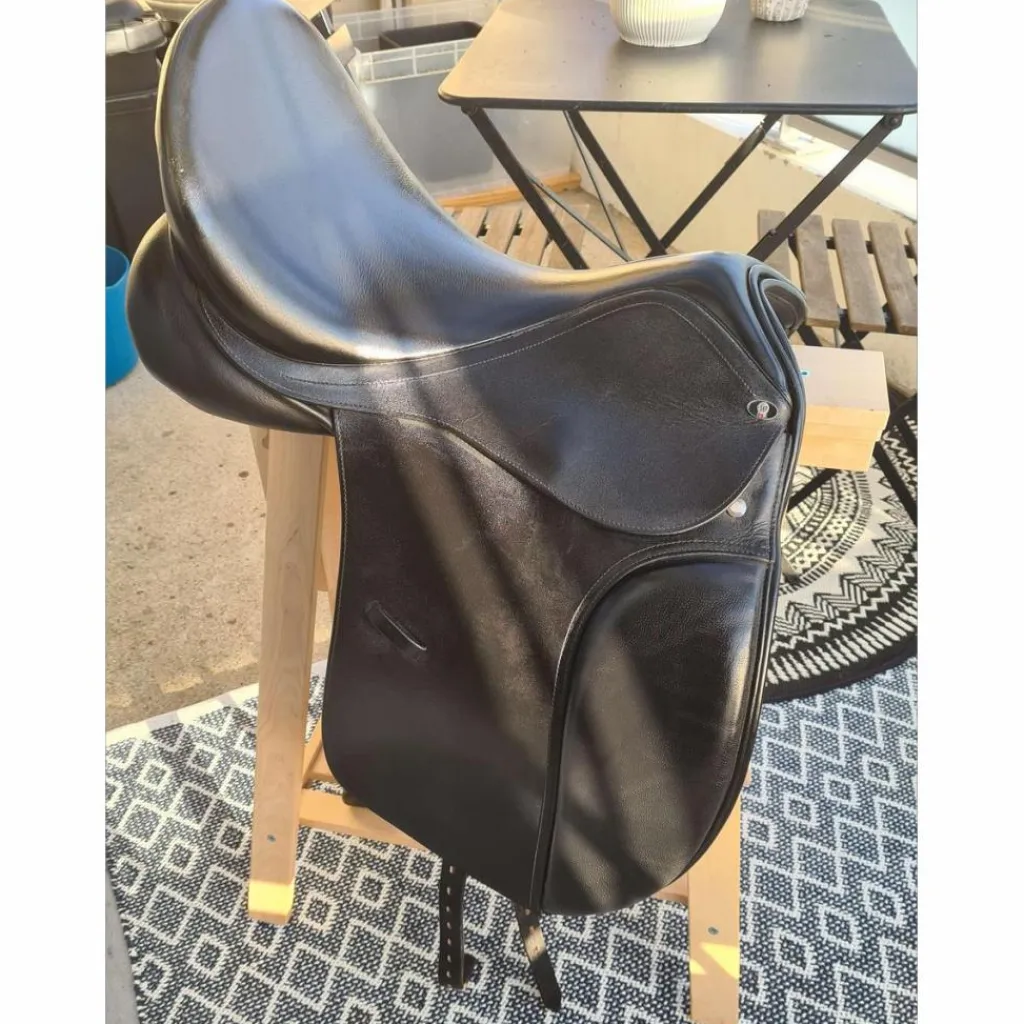 Waldhausen Selles De Dressage>selle de dressage cuir