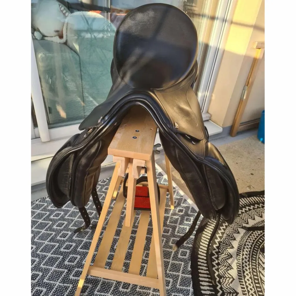 Waldhausen Selles De Dressage>selle de dressage cuir