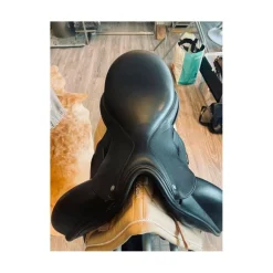 selle de dressage custom Icon coda*Custom Saddlery Clearance