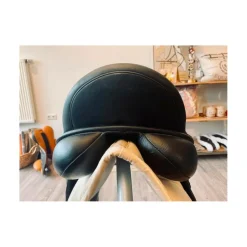 selle de dressage custom Icon coda*Custom Saddlery Clearance