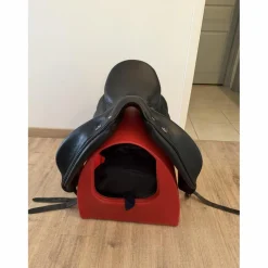 Selle de dressage makila Lab 18