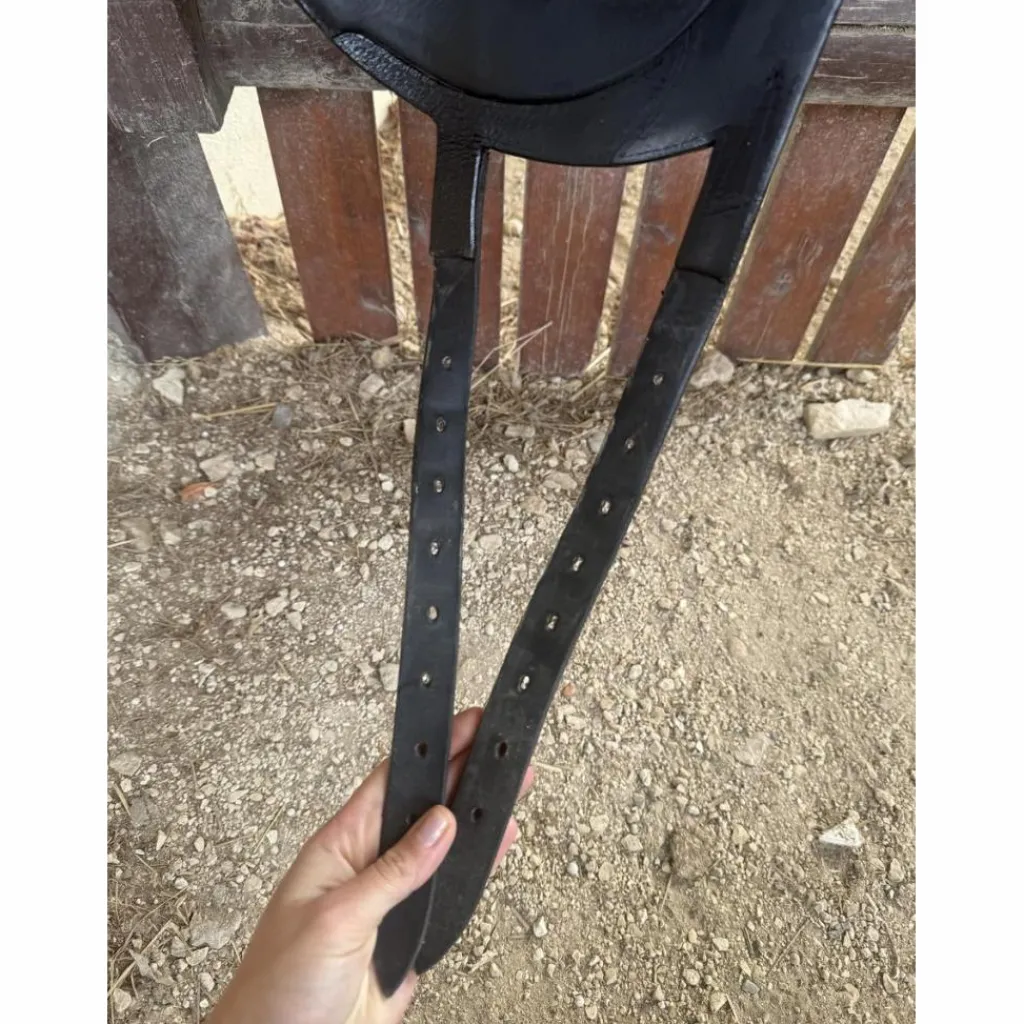 Selle de dressage*Devoucoux Outlet
