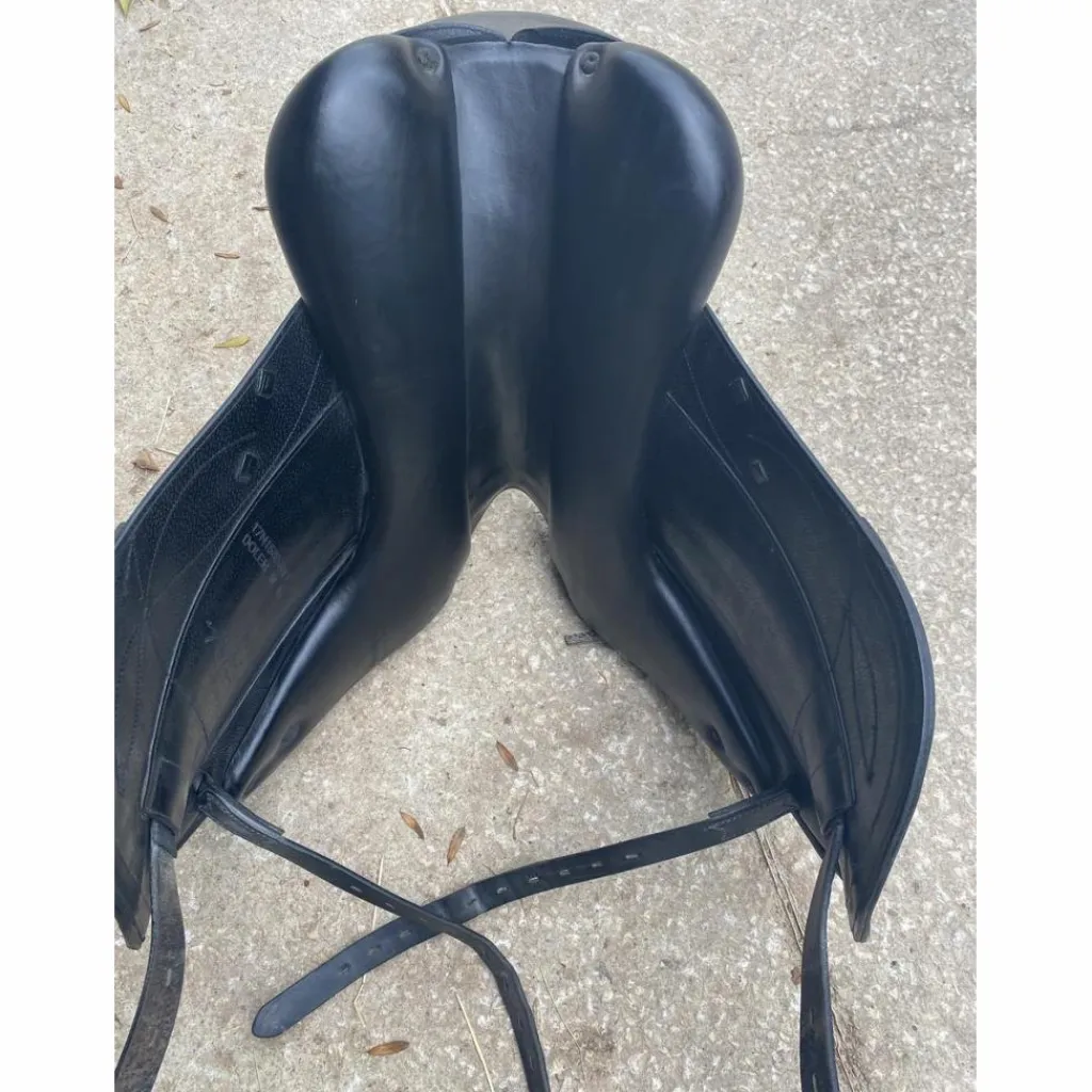 Equipe Selles De Dressage>Selle de dressage
