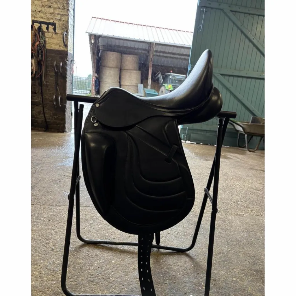 Selle de dressage Fitter*Eric Thomas Hot