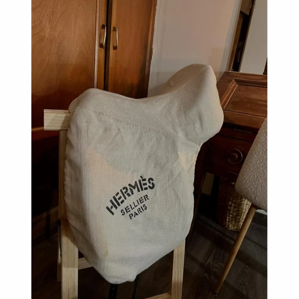 Selle de dressage Hermès*Hermes Clearance