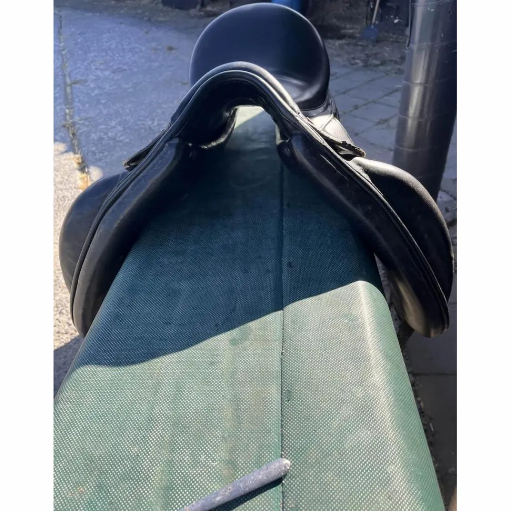 - Marque inconnue - Selles De Dressage>selle de dressage jorges canaves
