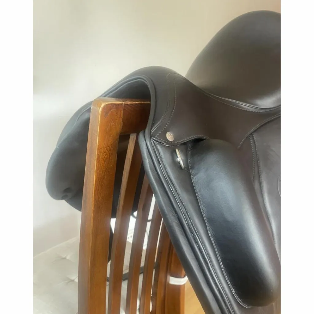 Forestier Selles De Dressage>Selle de dressage noire (Aachen)