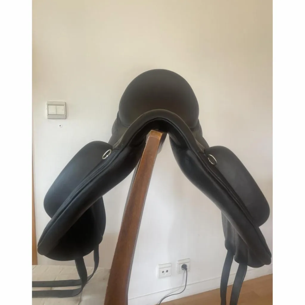 Forestier Selles De Dressage>Selle de dressage noire (Aachen)