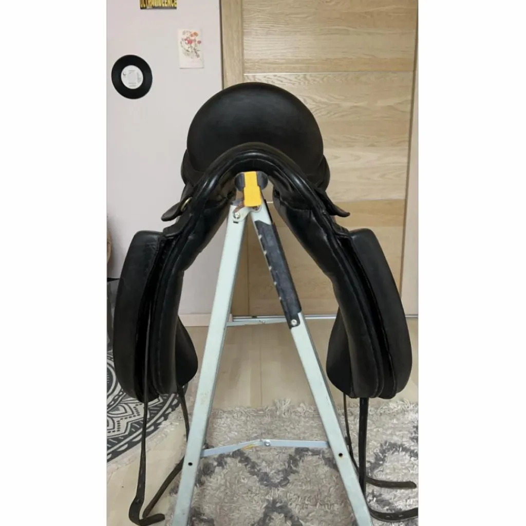 Selle de dressage*Tattini Hot