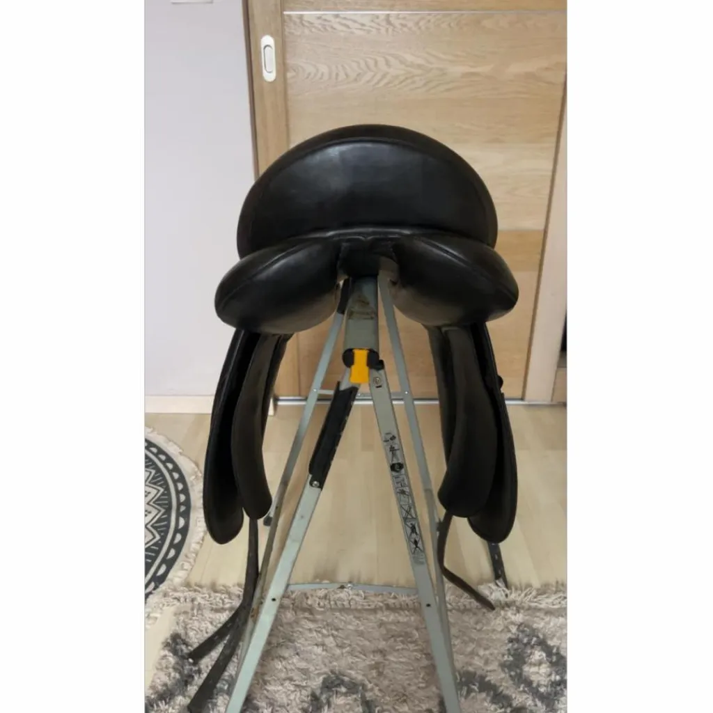 Selle de dressage*Tattini Hot