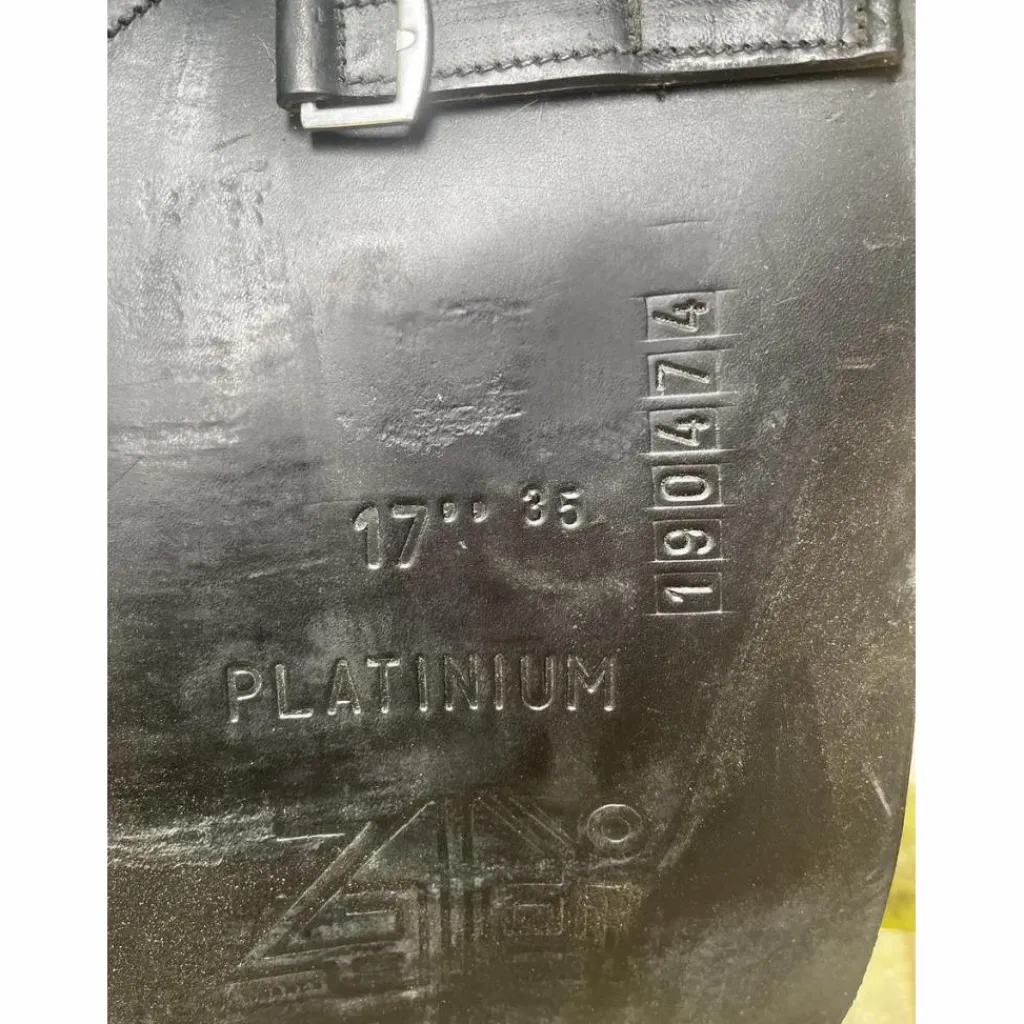 Selle de dressage 17’’*Zaldi Clearance