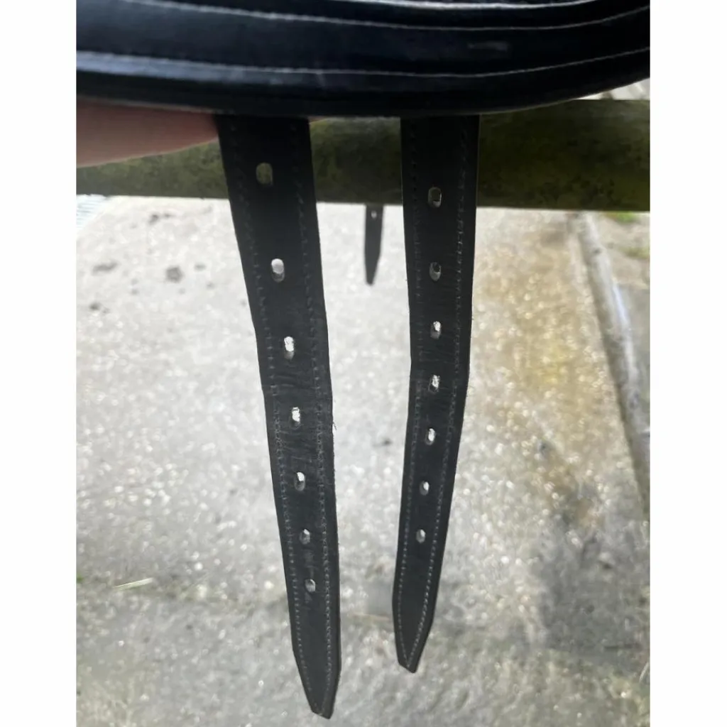 Selle de dressage 17’’*Zaldi Clearance