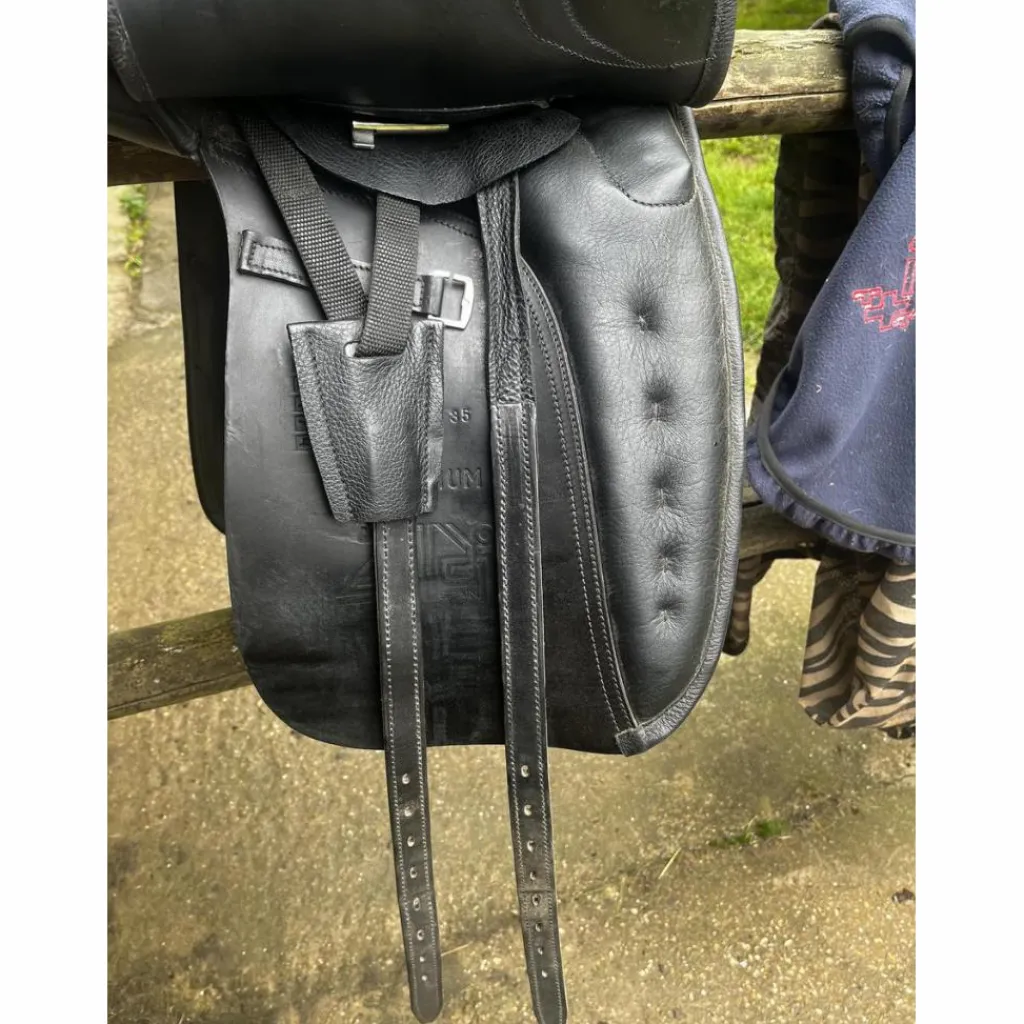 Selle de dressage 17’’*Zaldi Clearance