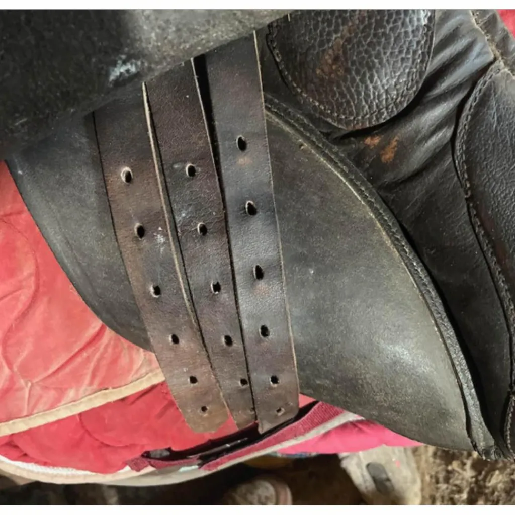 - Marque inconnue - Selles Mixtes>selle d’equitation 16,5"