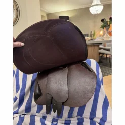Selle Biarritz S 17,5 très bon état*Devoucoux