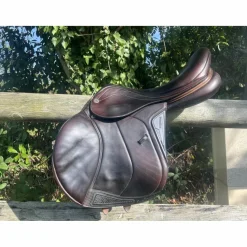 Equiline Selles D'Obstacle>Selle d'obstacle Nick Skelton (17" & Marron)