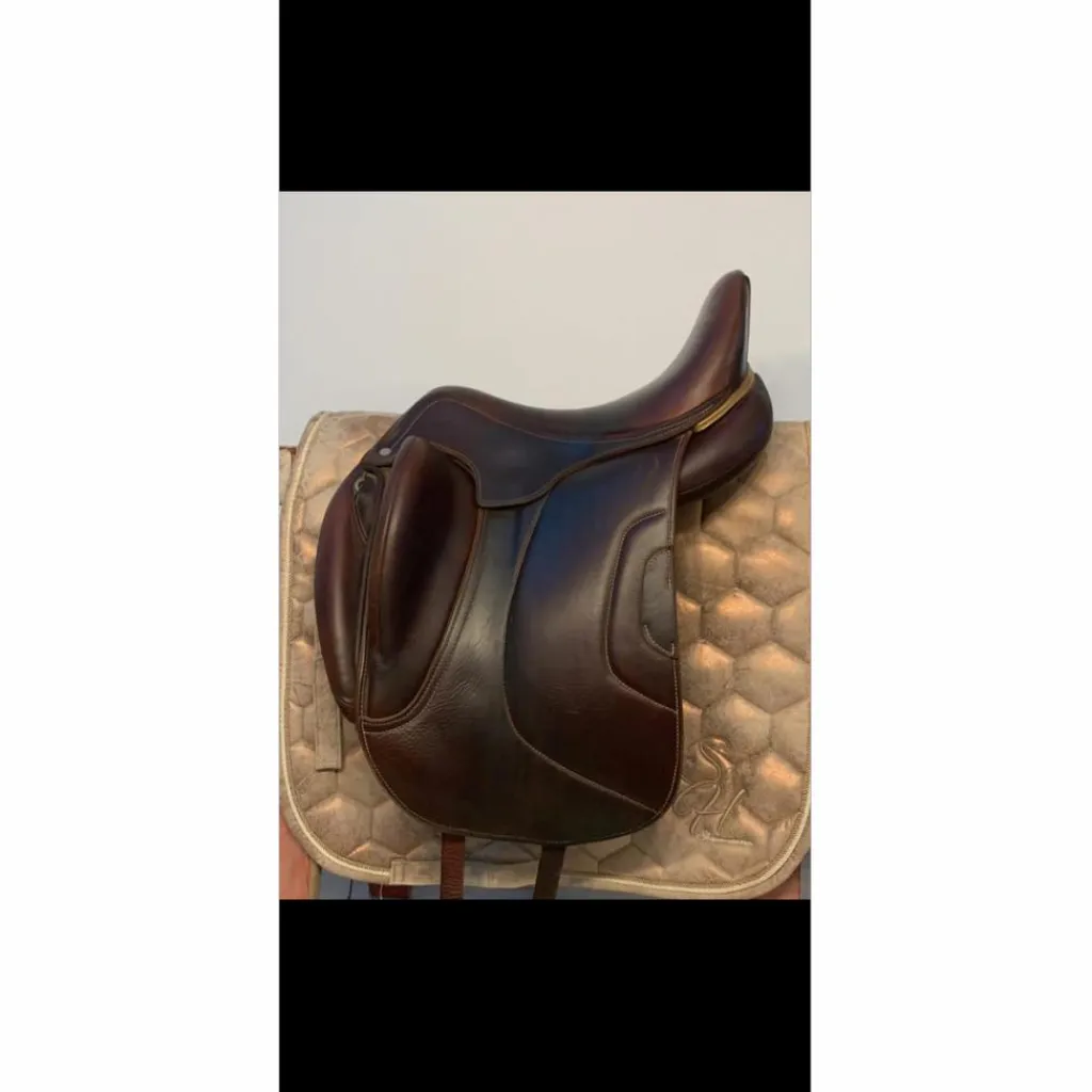 Selle dressage*Antares Discount