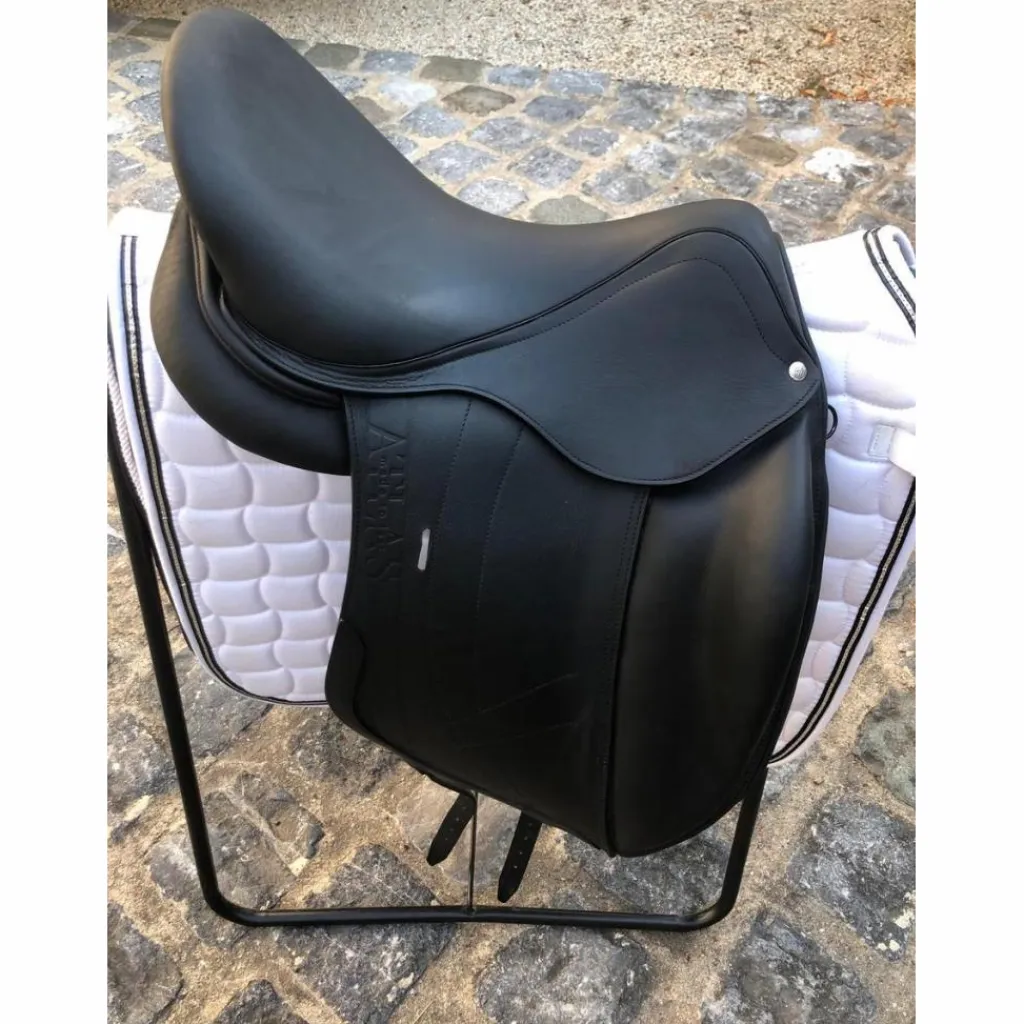 Arion Selles De Dressage>Selle dressage 17' - Marque , gamme Atlas