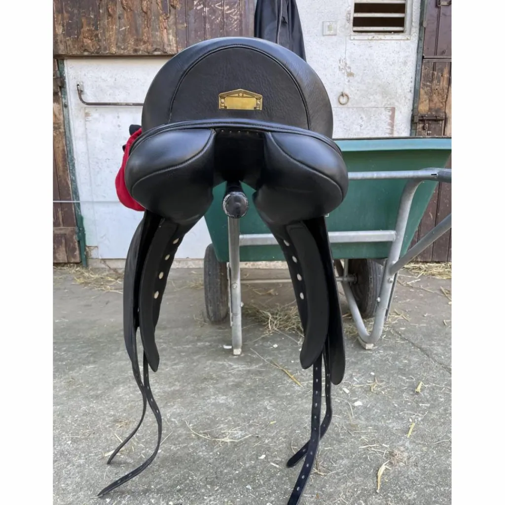 Albion Selles De Dressage>Selle dressage SLK