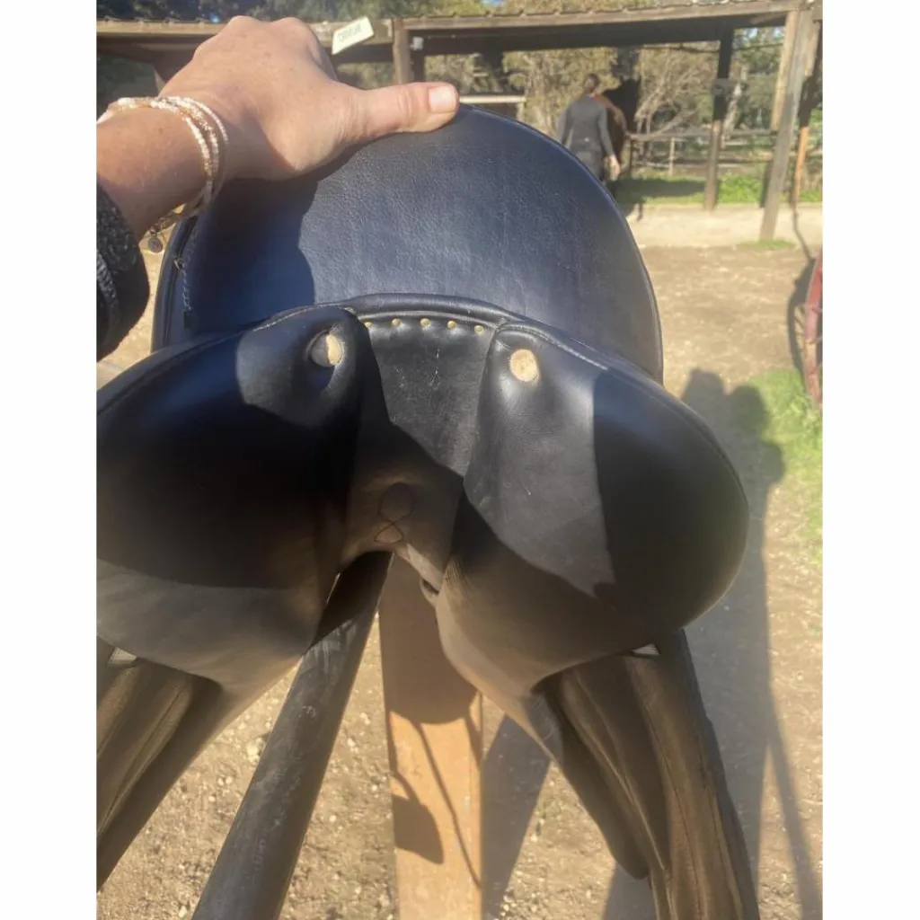 Antares Selles De Dressage>Selle dressage