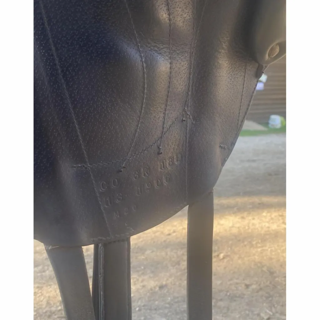 Antares Selles De Dressage>Selle dressage