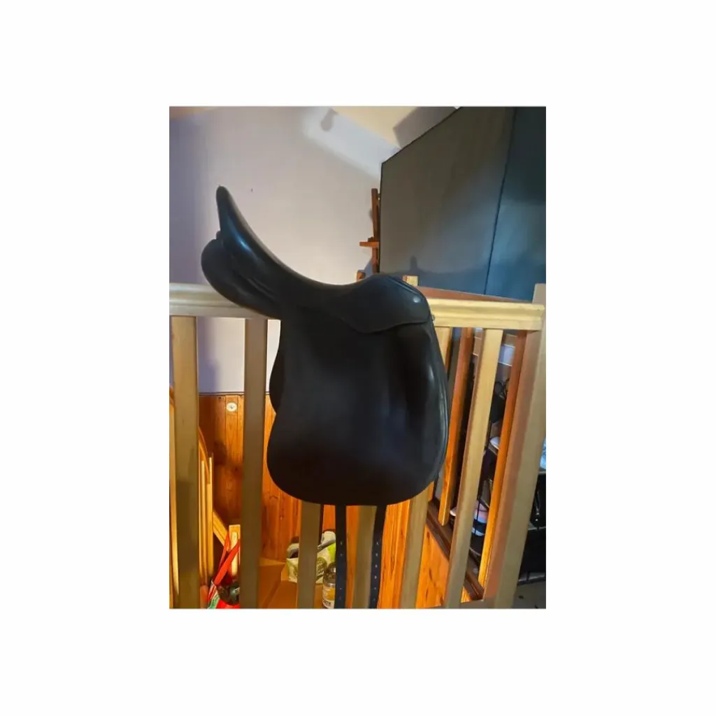 Selle dressage - DHE - 17,5*Childeric Clearance