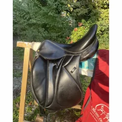 Selle dressage modèle Makila*Devoucoux Best