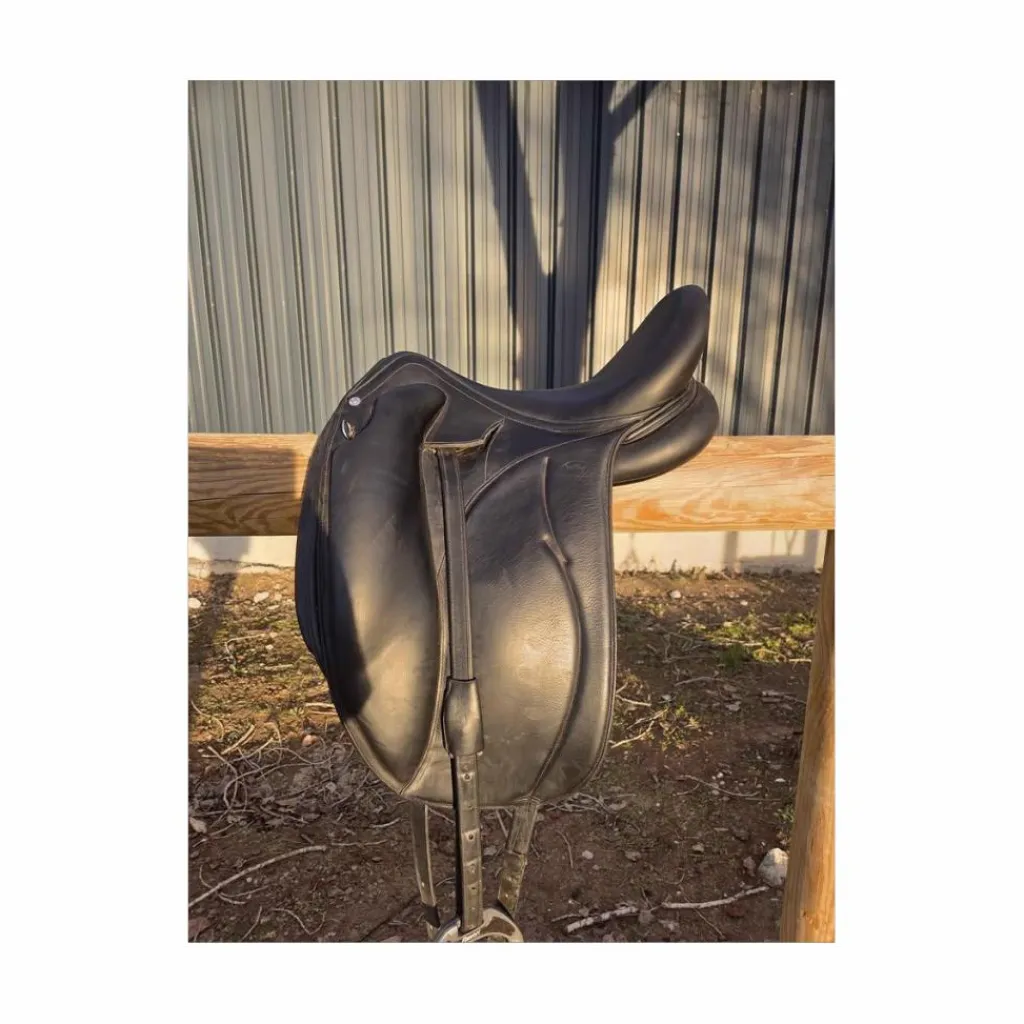 Devoucoux Selles De Dressage>selle dressage MAKILA LAB 17.5