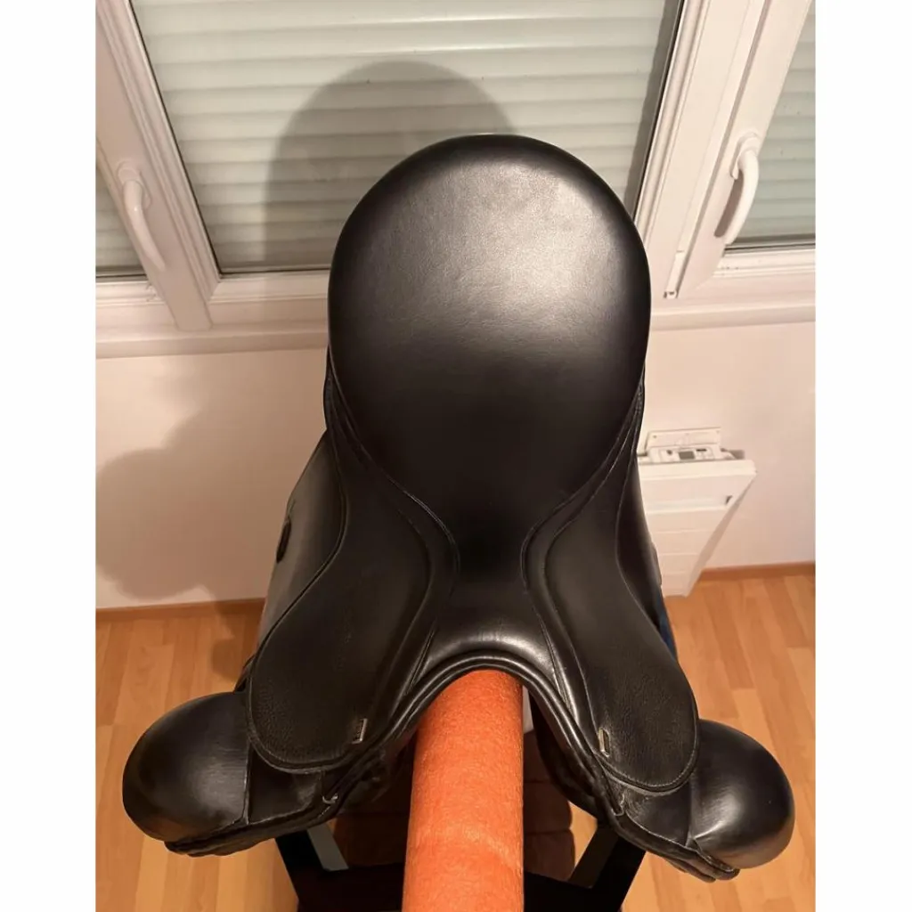 - Marque inconnue - Selles De Dressage>Selle dressage Don Rodrigo