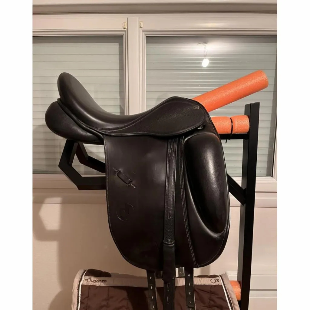 - Marque inconnue - Selles De Dressage>Selle dressage Don Rodrigo