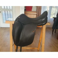 Equipe Selles De Dressage>SELLE DRESSAGE EMPORIO