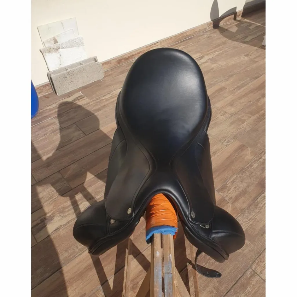 Equipe Selles De Dressage>SELLE DRESSAGE EMPORIO