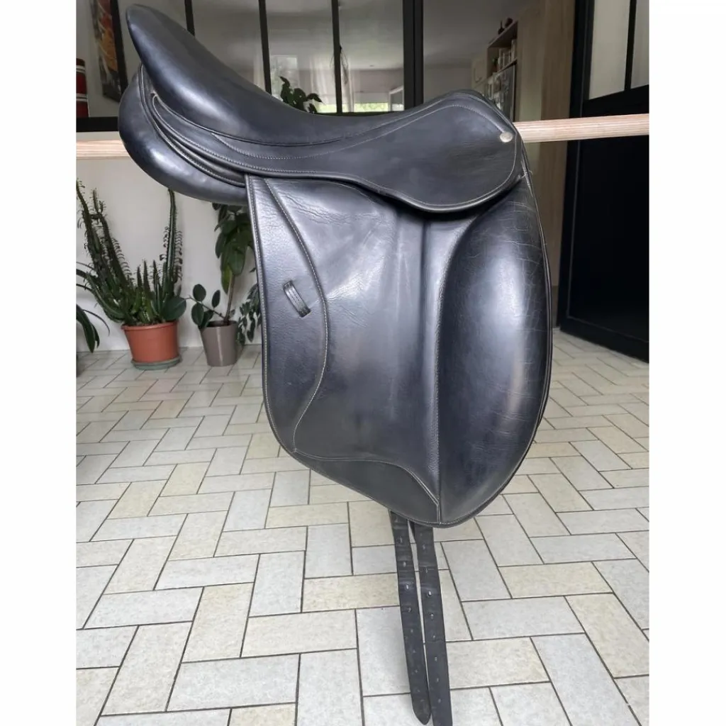 Selle dressage*Forestier Hot