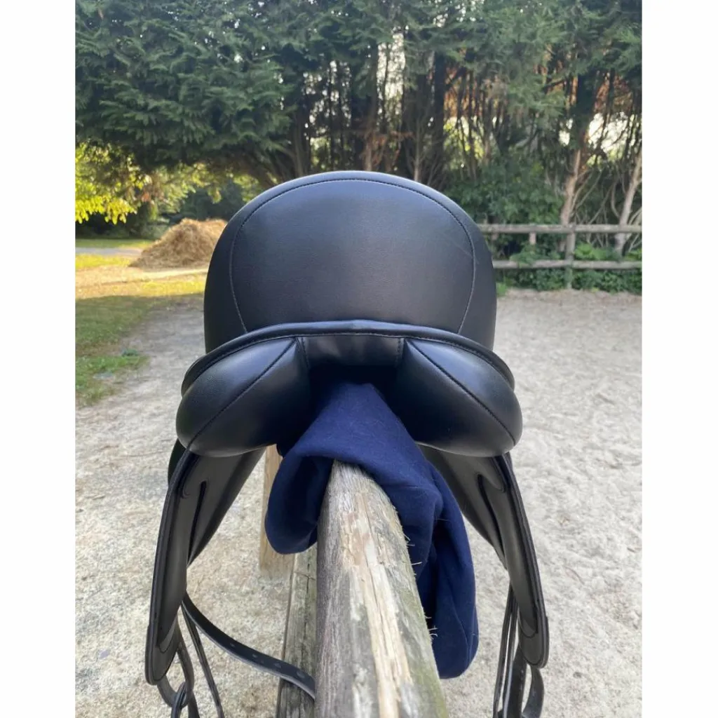 Premier Equine Selles De Dressage>Selle Dressage 18"