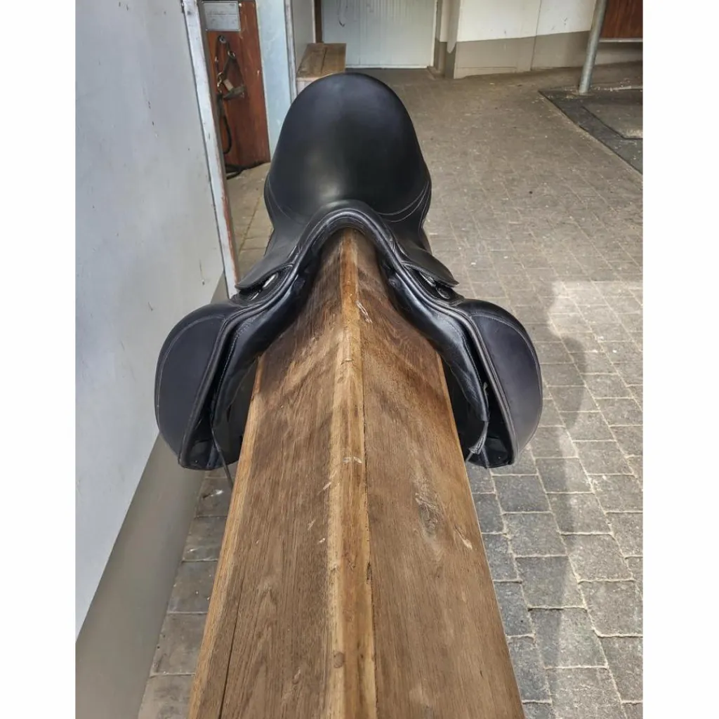 Selle dressage*Prestige Clearance