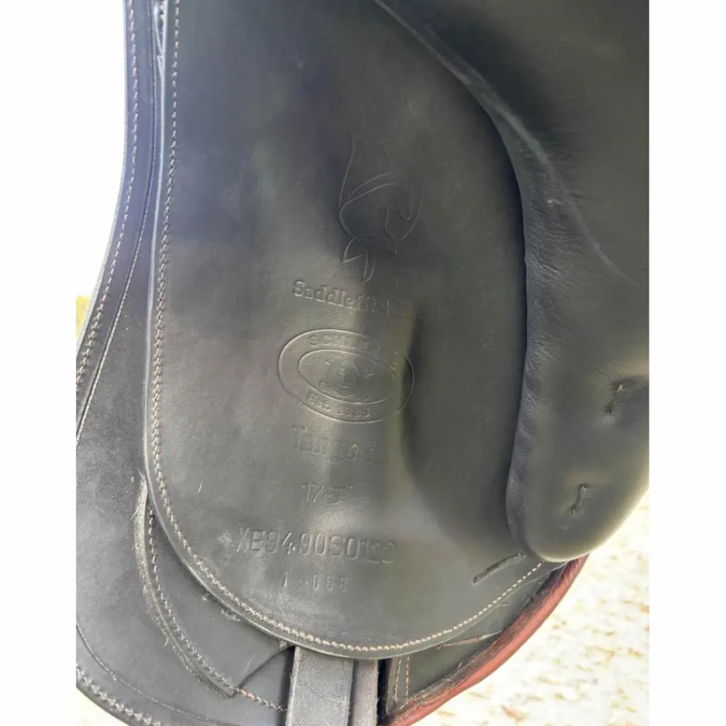 - Marque inconnue - Selles De Dressage>Selle Dressage Schleese