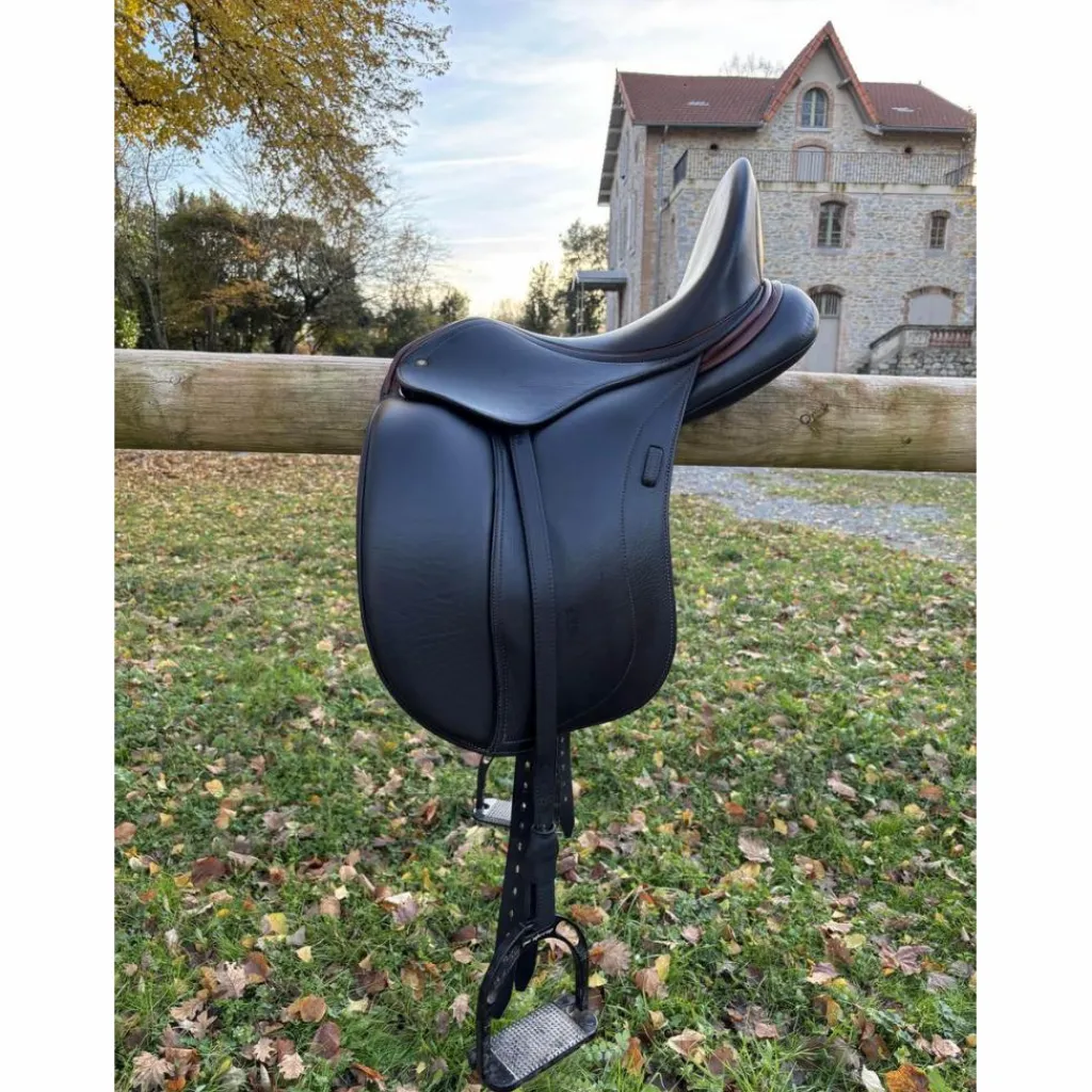 - Marque inconnue - Selles De Dressage>Selle Dressage Schleese